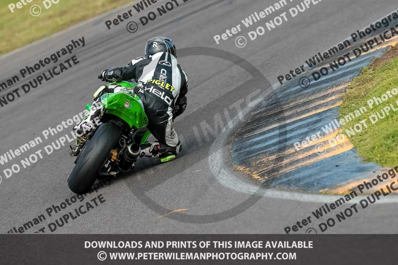 PJM Photography;anglesey no limits trackday;anglesey photographs;anglesey trackday photographs;enduro digital images;event digital images;eventdigitalimages;no limits trackdays;peter wileman photography;racing digital images;trac mon;trackday digital images;trackday photos;ty croes